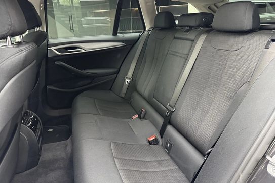 BMW Seria 5 Touring 520i