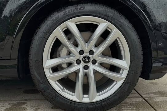 Audi Q7 50 TDI quattro