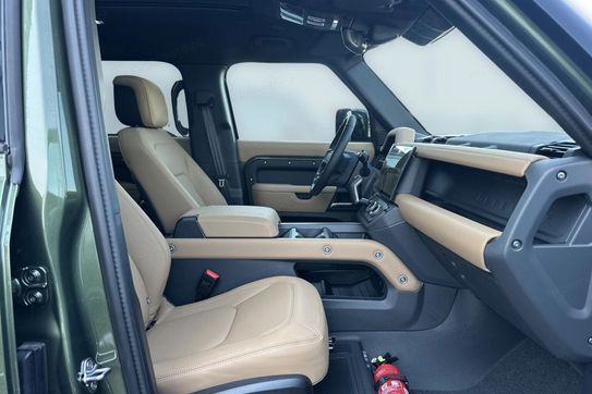 Land Rover Defender 110 3.0 D350 mHEV X-Dynamic HSE