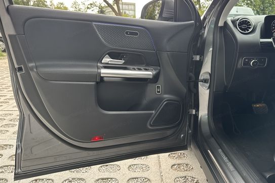 Mercedes GLA 200