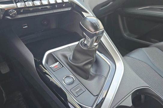 Peugeot 3008 1.5 BlueHDi Allure Pack S&S