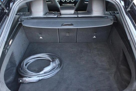 Mercedes CLA 250 e 8G-DCT