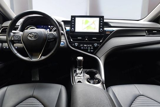 Toyota Camry 2.5 Hybrid Prestige