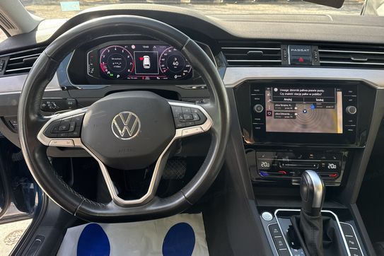 Volkswagen Passat Elegance 1.5 TSI DSG