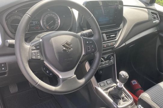Suzuki SX4 S-cross 1.4 SHVS Premium 4WD