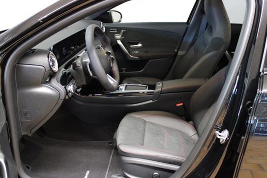 Mercedes Klasa A 220 4-Matic AMG Line