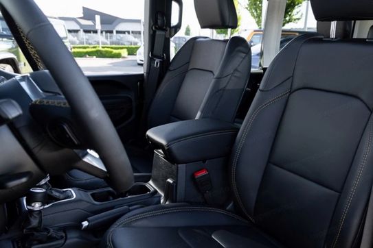 Jeep Wrangler Sahara GME 2.0 Turbo AT 4WD