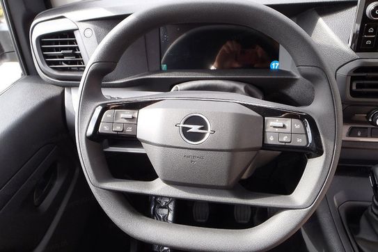 Opel Vivaro Extra Long L2H1