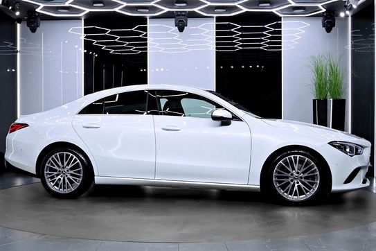 Mercedes CLA 200 7G-DCT