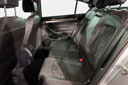 Volkswagen Passat 1.5 TSI DSG