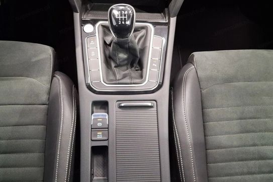 Volkswagen Passat 1.5 TSI