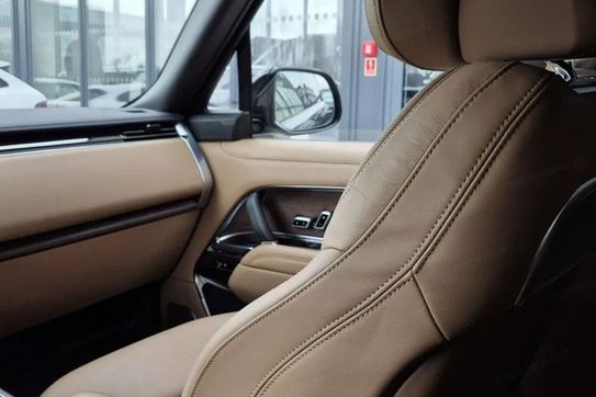 Land Rover Range Rover D350 Autobiography
