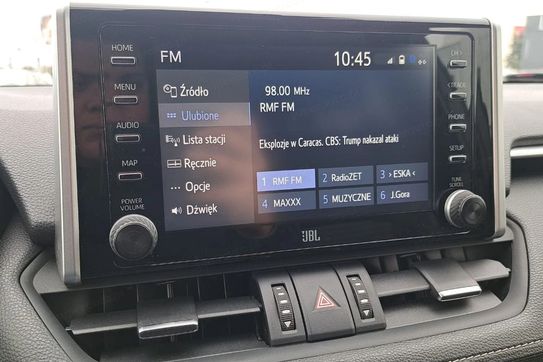 Toyota RAV4 2.5 Hybrid Black Edition by JBL 4x4