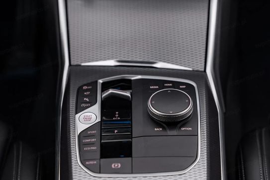 BMW Seria 3 320i M Sport