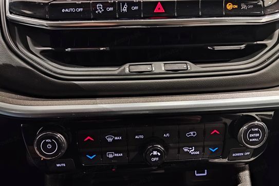 Jeep Compass T4 mHEV Limited FWD S&S DCT