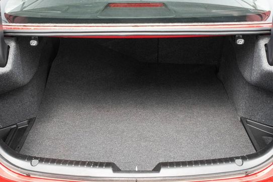 Mazda 6 2.0 Center-Line