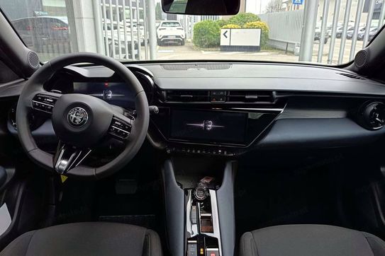 Alfa Romeo Junior Ibrida