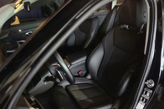 BMW Seria 3 318d mHEV aut
