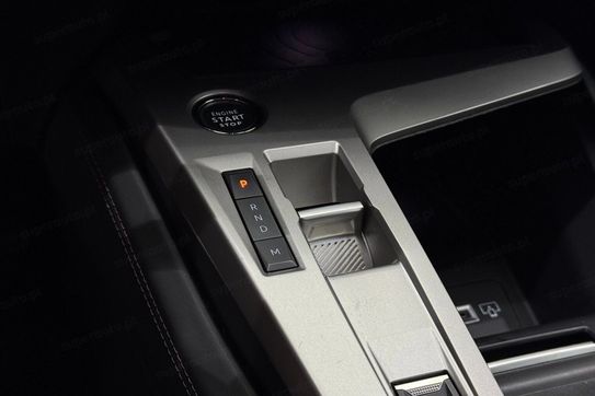 Peugeot 308 1.5 BlueHDi Allure S&S EAT8