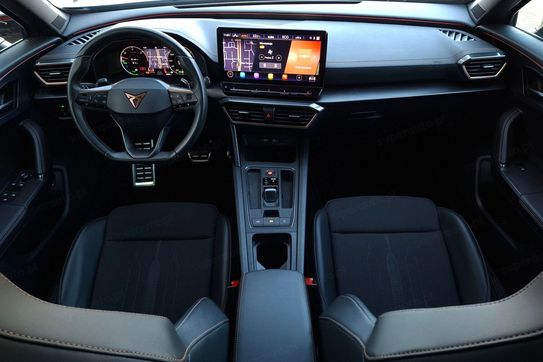 Cupra Formentor 1.4 e-Hybrid VZ DSG