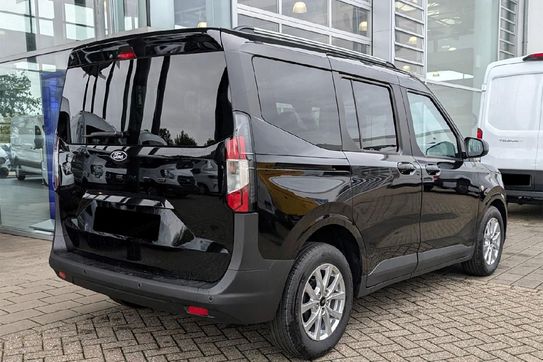 Ford Tourneo Courier Titanium A7