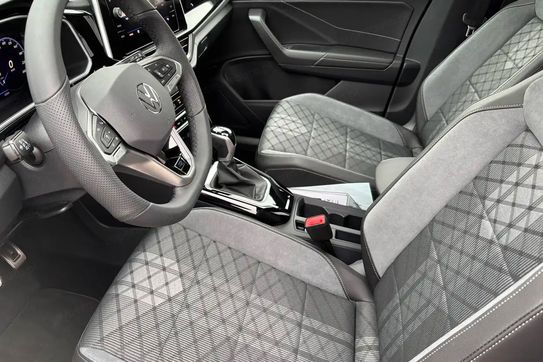 Volkswagen T-Roc R-Line Plus 1.5 TSI DSG