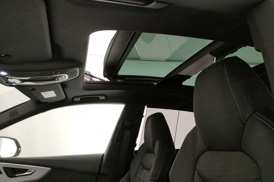 Audi Q8 SQ8 TFSI quattro