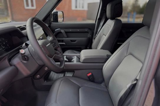 Land Rover Defender 130 3.0 D350 mHEV X-Dynamic HSE