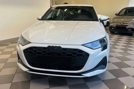 Audi A3 35 TFSI Advanced Sportback