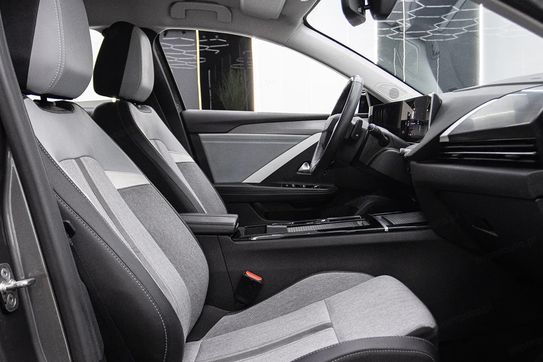Opel Astra Elegance S&S