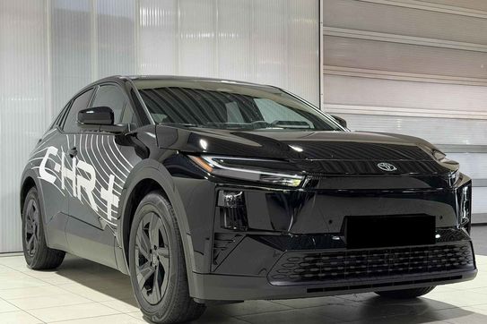 Toyota C-HR + Style BEV
