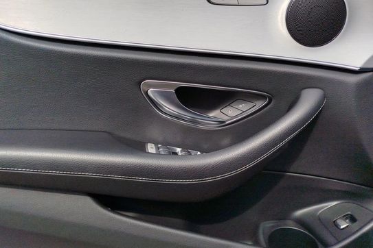 Mercedes Klasa E 220 d Avantgarde