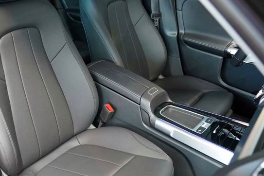 Mercedes GLB 200 d 4-Matic Progressive