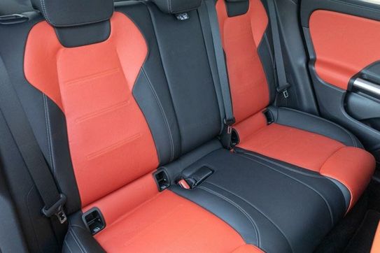 Mercedes GLA 220 4-Matic AMG Line