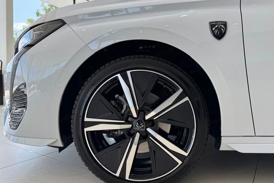 Peugeot 308 1.2 PureTech GT S&S EAT8
