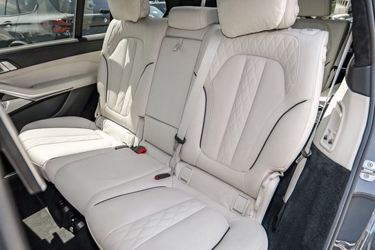 BMW X7 xDrive40d mHEV sport-aut
