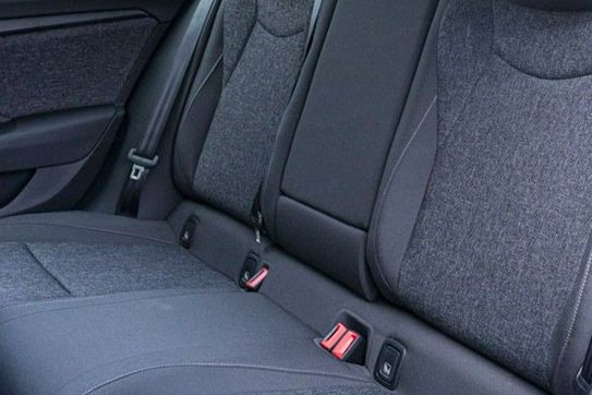 Skoda Superb Essence 2.0 TDI DSG