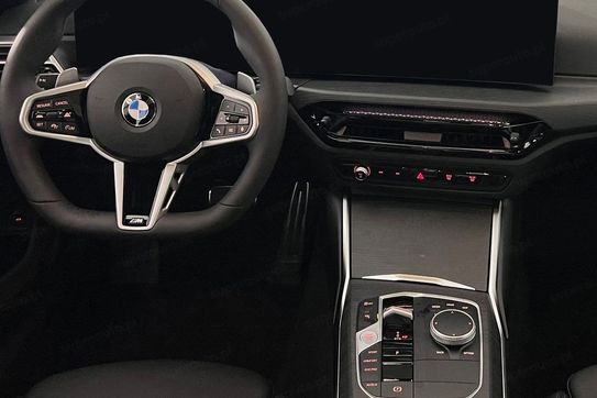 BMW Seria 3 330i xDrive M Sport