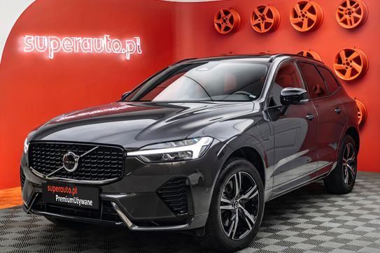 Volvo XC60 T8 AWD Plug-In Hybrid R-Design