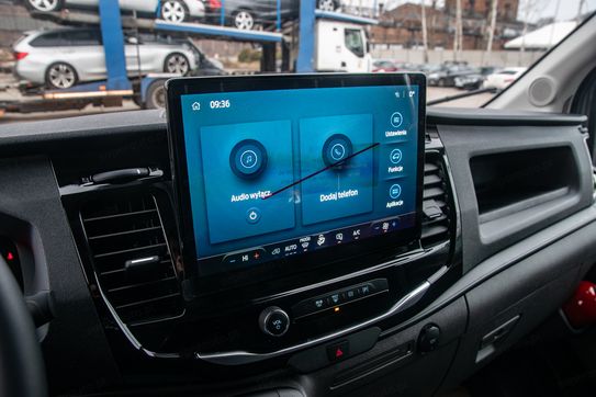 Ford Transit 350 L3H2 Trend A8