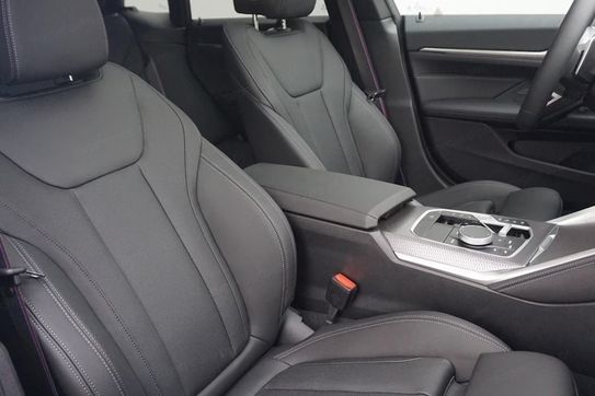 BMW Seria 4 M440i xDrive mHEV aut