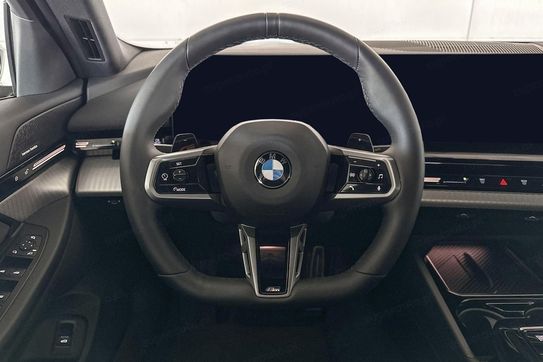 BMW Seria 5 520d M Sport