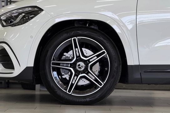 Mercedes GLA 200 AMG Line