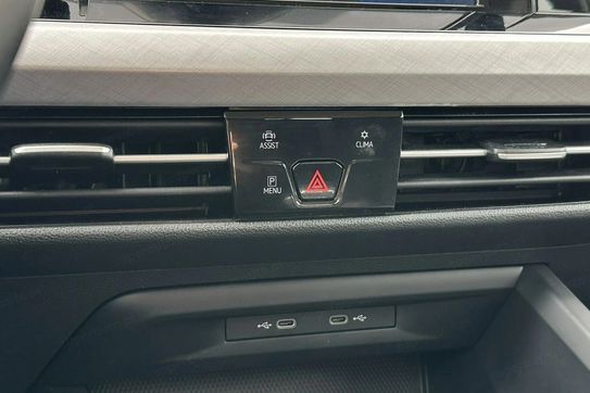 Volkswagen Golf VIII 1.5 TSI EVO Life