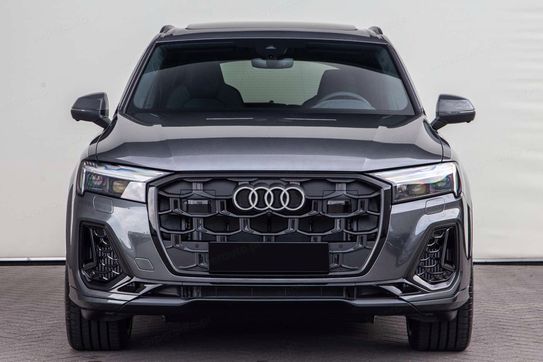 Audi Q7 55 TFSI e quattro S Line