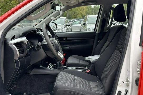 Toyota HiLux 2.4 d-4D Double Cab Dlx 4X4