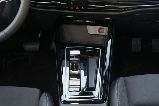 Volkswagen Golf Style 1.5 eTSI DSG