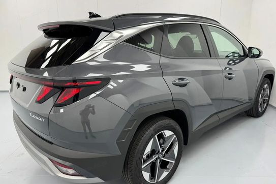 Hyundai Tucson 1.6 T-GDi HEV Executive 2WD aut