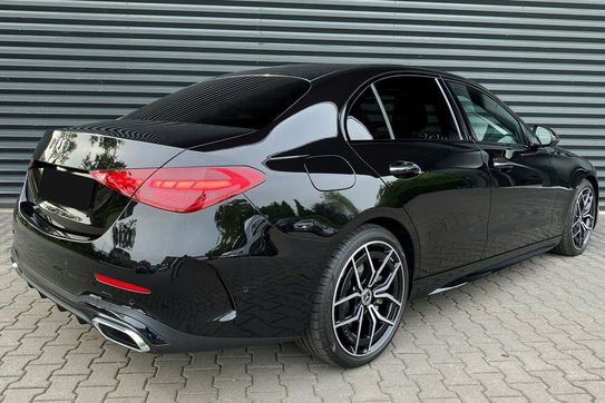 Mercedes Klasa C 200  4-Matic AMG