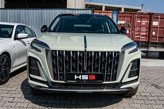 Hongqi HS3 1.5T FWD